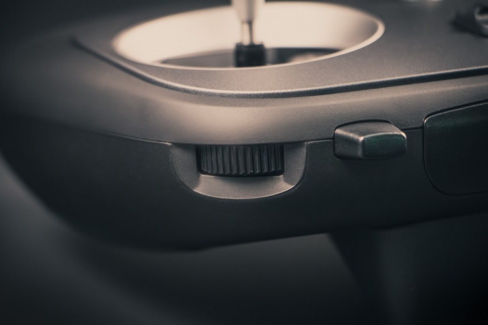 Радиоуправляемый квадрокоптер XIRO XPLORER 2.4G - XIRO-XPLORER