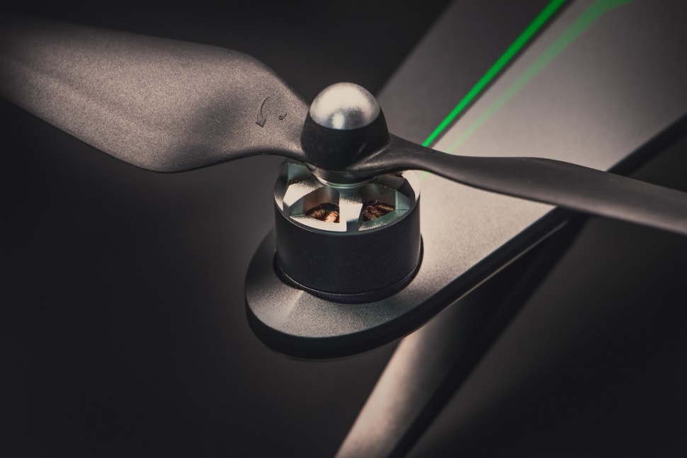 Радиоуправляемый квадрокоптер XIRO XPLORER 2.4G - XIRO-XPLORER