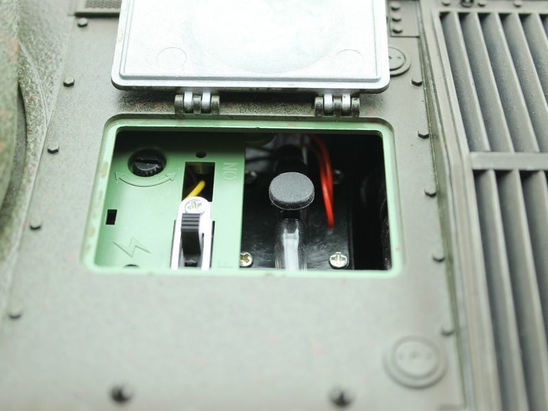 Радиоуправляемый танк Taigen ИС-2 масштаб 1:16 2.4G, зеленый - TG3928-1G