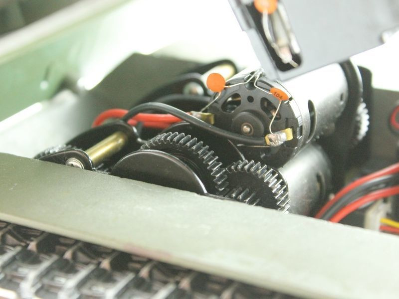 Радиоуправляемый танк Taigen ИС-2 масштаб 1:16 2.4G, зеленый - TG3928-1G