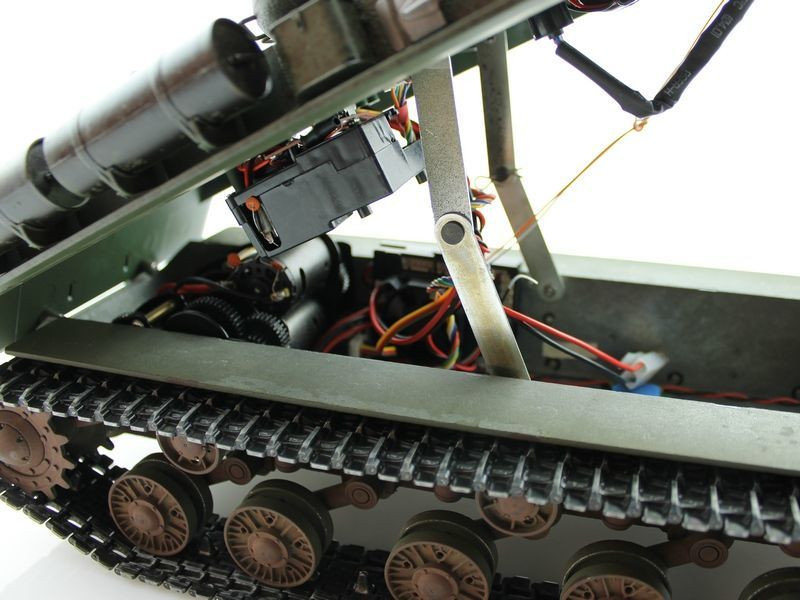 Радиоуправляемый танк Taigen ИС-2 масштаб 1:16 2.4G, зеленый - TG3928-1G