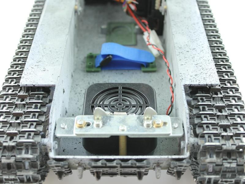 Радиоуправдяемый танк Taigen ИС-2 модель 1944, СССР, зимний, (для ИК танкового боя), деревянная коробка RTR масштаб 1:16 2.4G - TG3928-1S-IR-BOX