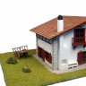 Сборная деревянная модель деревенского дома Artesania Latina Chalet en kit de Caserio con carro, масштаб 1:72 - AL30610N
