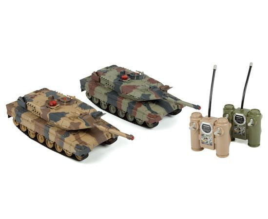 Радиоуправляемый танковый бой 2.4G Abrams vs Abrams масштаб 1:24 Huan QI - 558(2.4G)