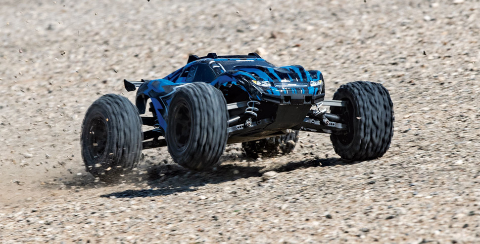 Радиоуправляемая трагги Traxxas Rustler 4X4 4WD RTR масштаб 1:10 2.4G - TRA67064-1-BL