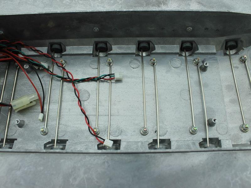 Металлическое шасси для танка Leopard 2A6 (full set type A) - TG3889-008