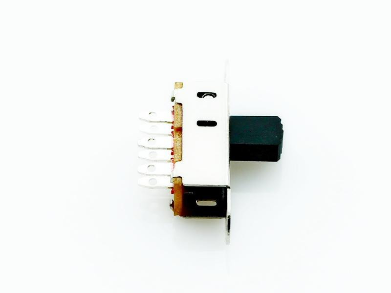 Выключатель питания для танка Heng Long - TK-EC008